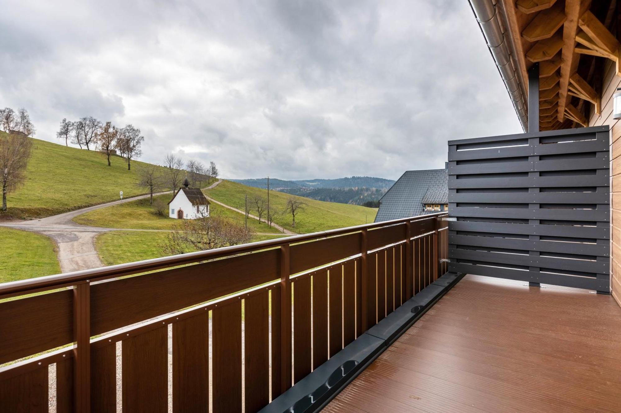 Kapellenhof Ferienwohnungen Триберг Экстерьер фото